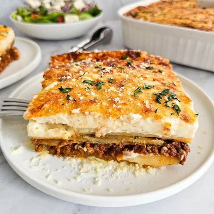 https://www.themealdb.com/images/media/meals/08ez421782683409.jpg Thumbnail