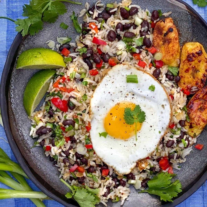 https://www.themealdb.com/images/media/meals/ytogg31784397116.jpg Thumbnail
